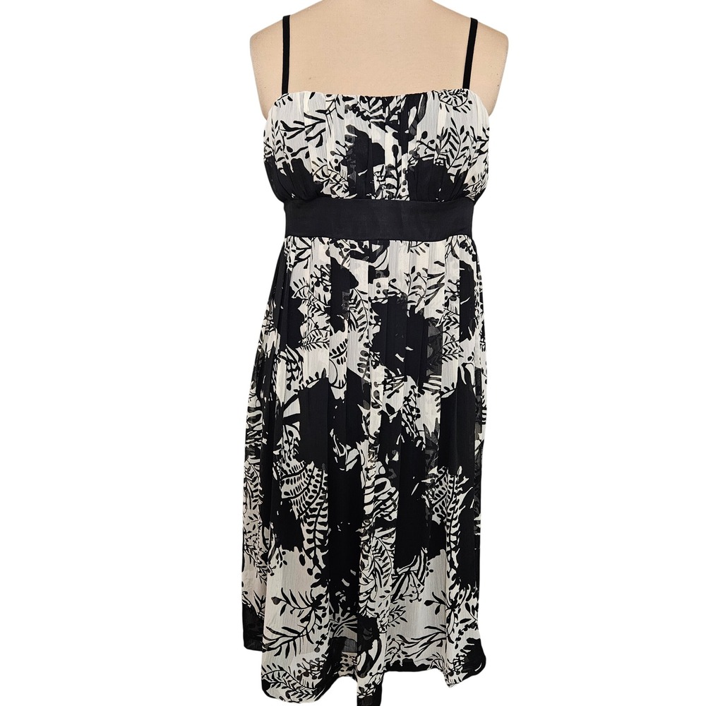 Black White Floral Pleated Empire Waist Midi Dress 16 Smocked Back Tie Sash Chic